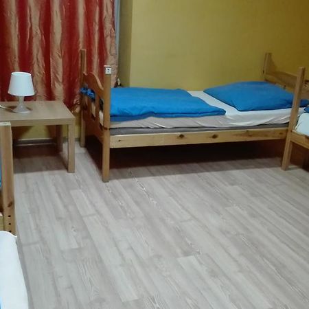 Honey Hostel Красков Екстериор снимка
