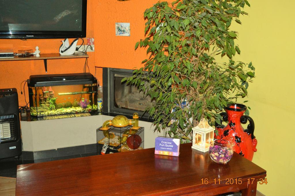 Honey Hostel Красков Екстериор снимка
