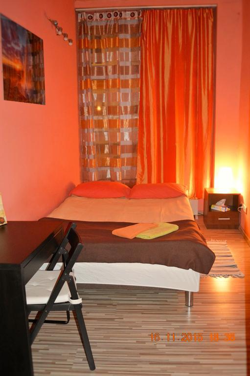 Honey Hostel Красков Екстериор снимка