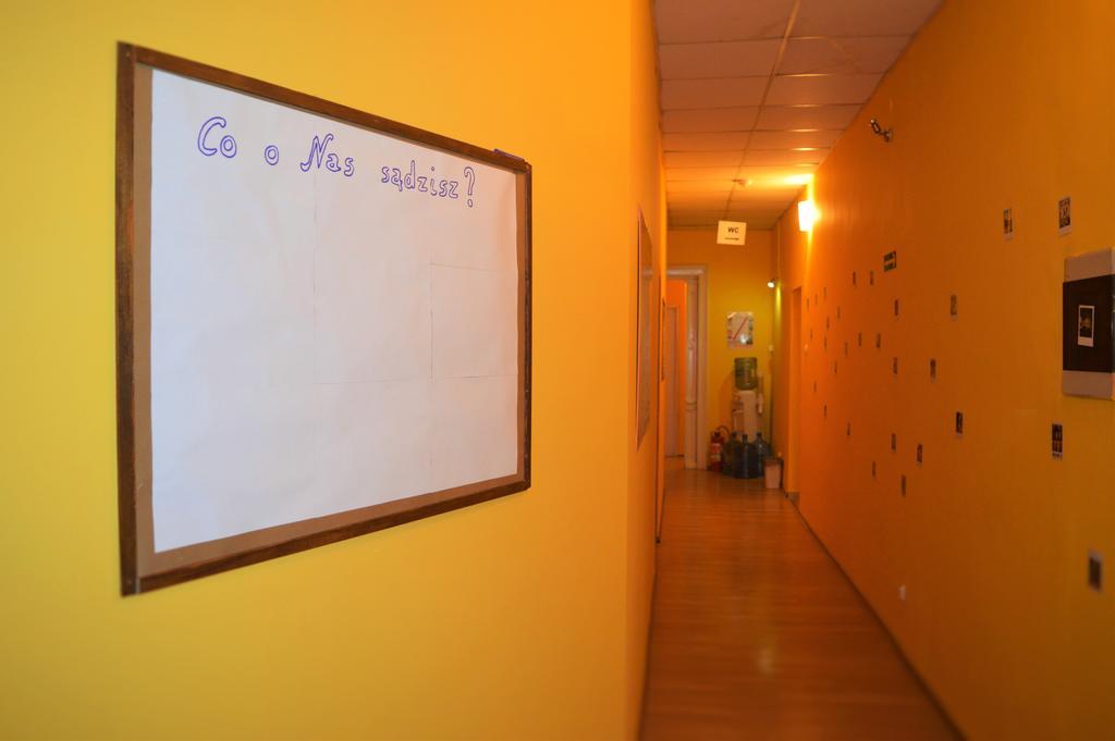 Honey Hostel Красков Екстериор снимка