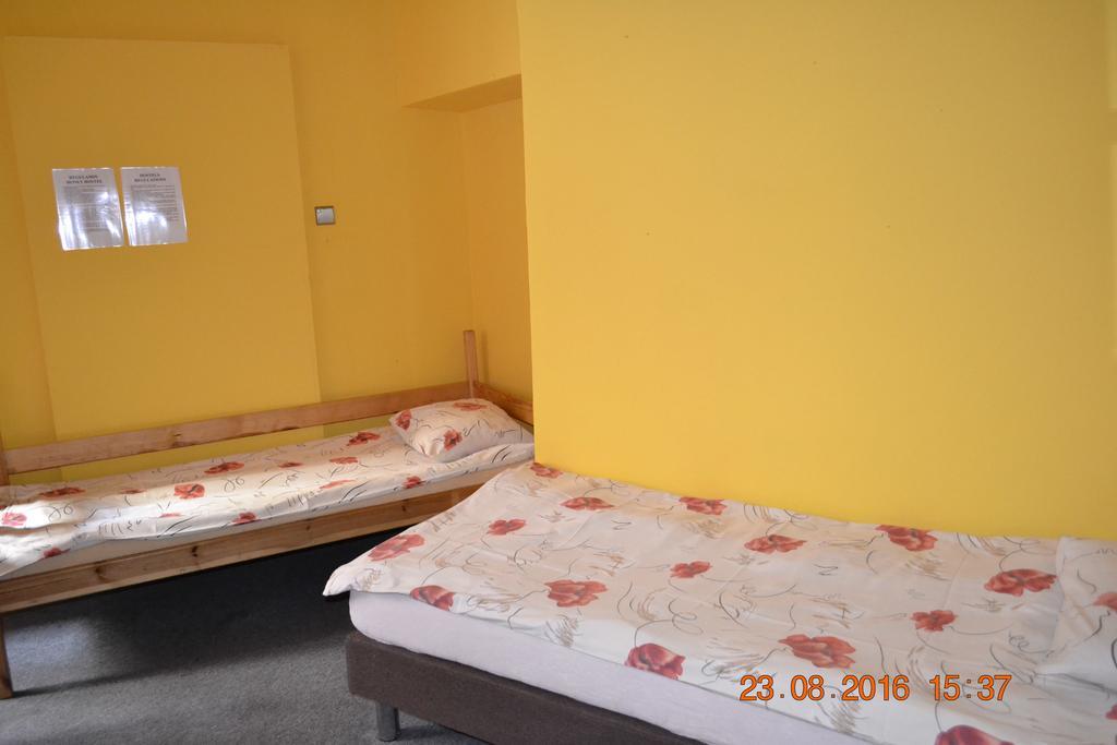 Honey Hostel Красков Екстериор снимка