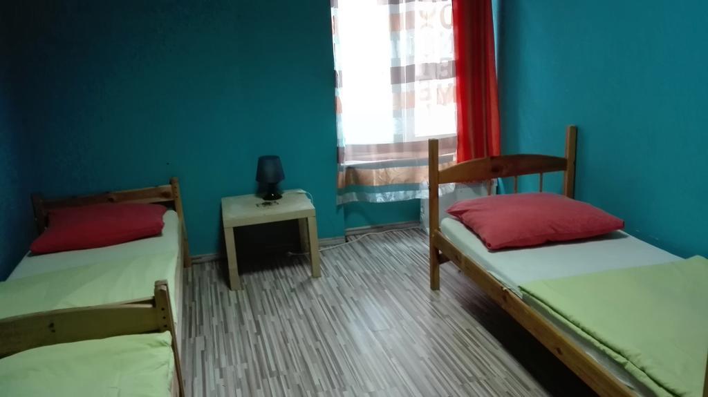 Honey Hostel Красков Екстериор снимка